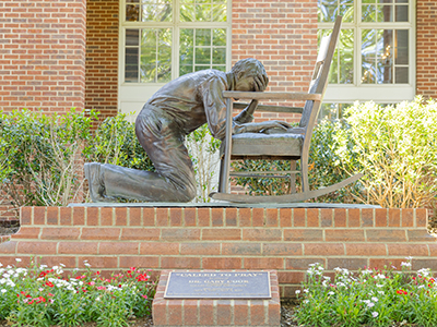 Prayer Statue